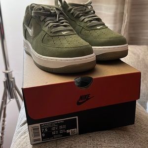 Nike Air Force 1 low retro